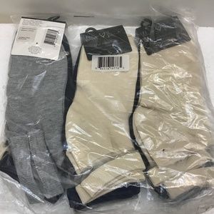 9 Pairs Velvet Heart Anklet Socks Mesh Trim New in Package Black Tan & G…